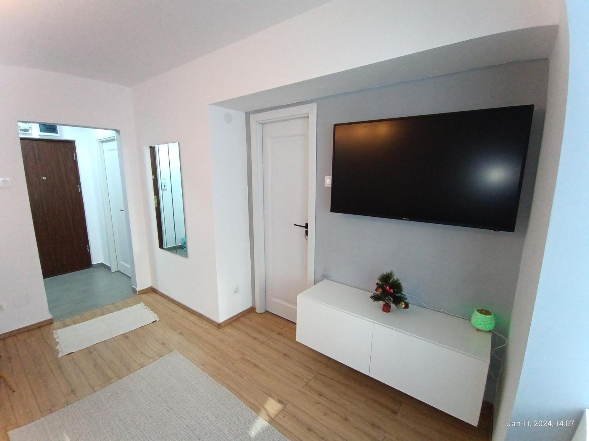Cozy Apartment City Center Бухарест Экстерьер фото
